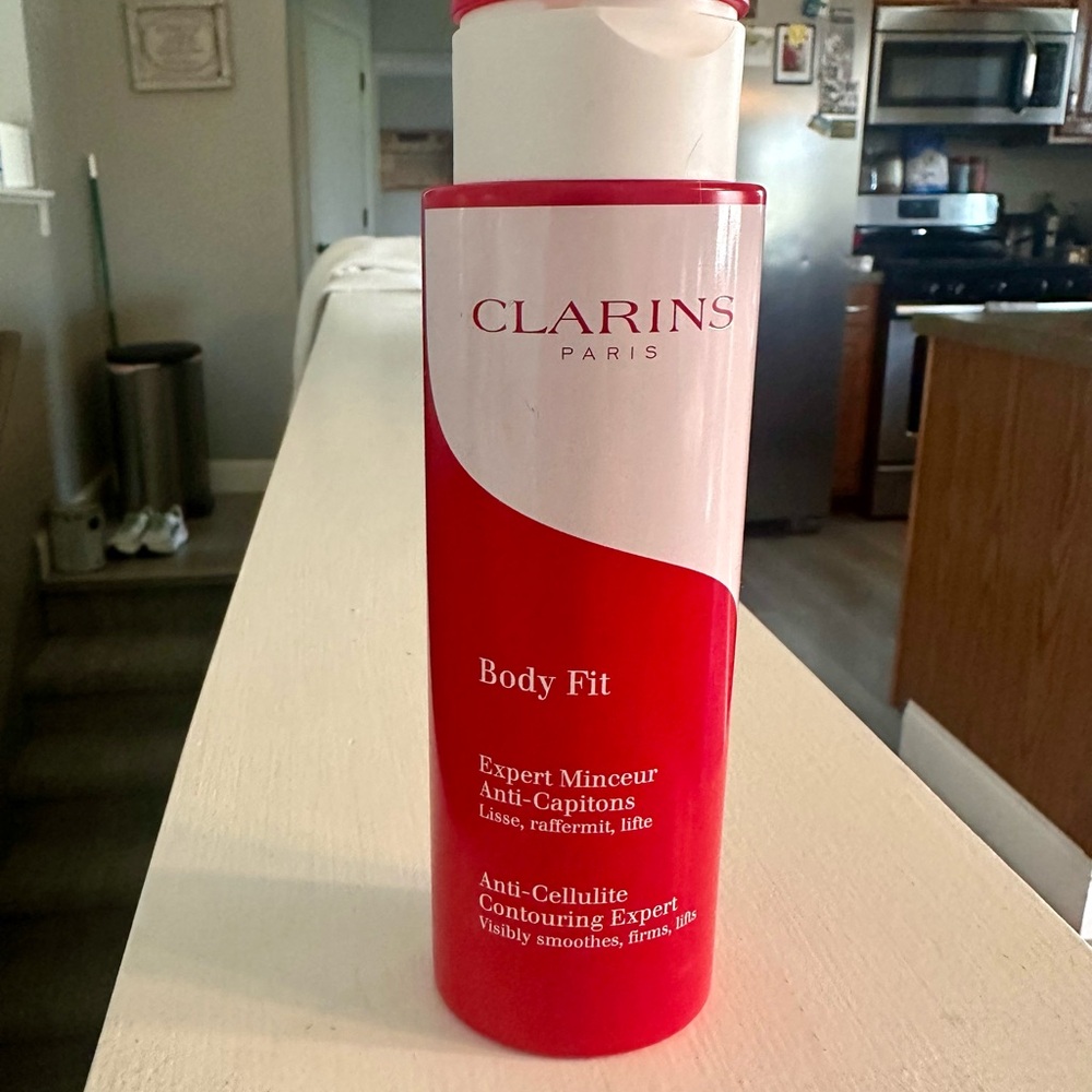 Body Fit Active Skin Smoothing Expert- Body Contouring + Cellulite Targeting